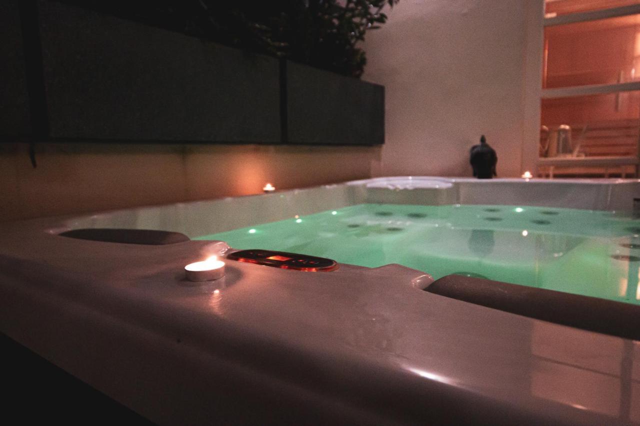 Boutique Hotel U Zvonku Trebon Ngoại thất bức ảnh